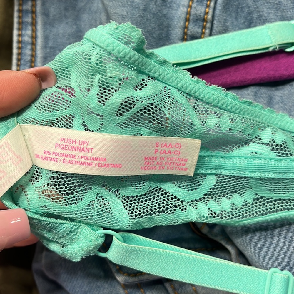 Bra - Picture 3 of 3